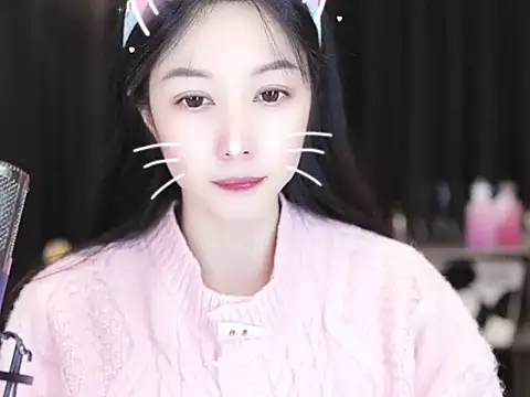 Nuyoah-77 online show from December 31, 2024, 4:14 pm