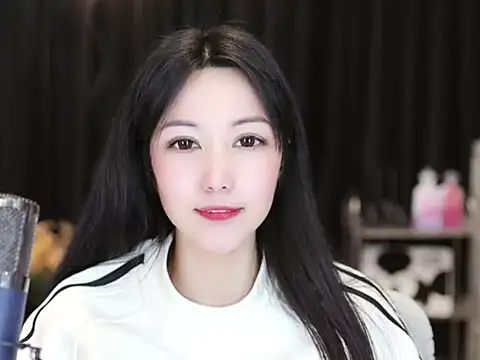 Nuyoah-77 online show from January 21, 2025, 4:05 pm