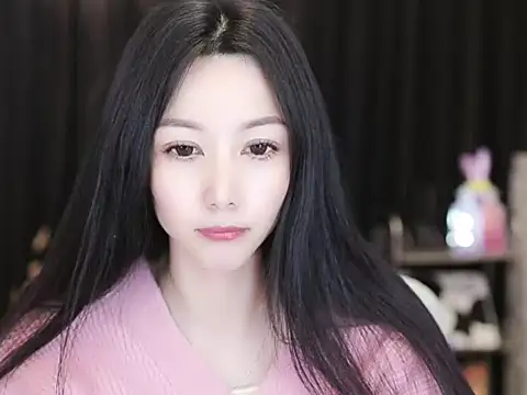 Nuyoah-77 online show from February 28, 2025, 4:10 pm