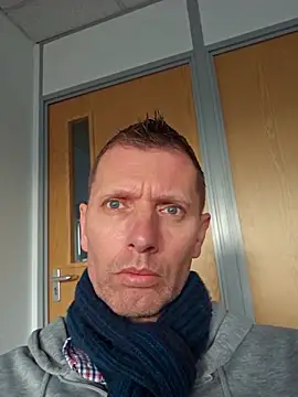 Snapshot of MarcusMaxx chatting on February 4, 2026, 12:33 pm MarcusMaxx online show from February 4, 2026, 12:33 pm