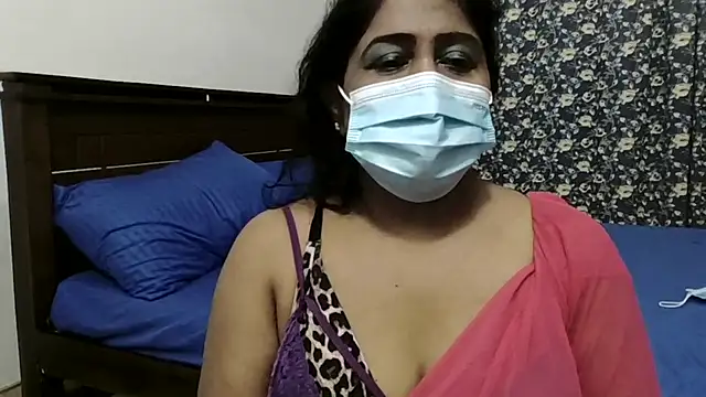 Maya8175 online show from September 25, 2025, 5:27 pm