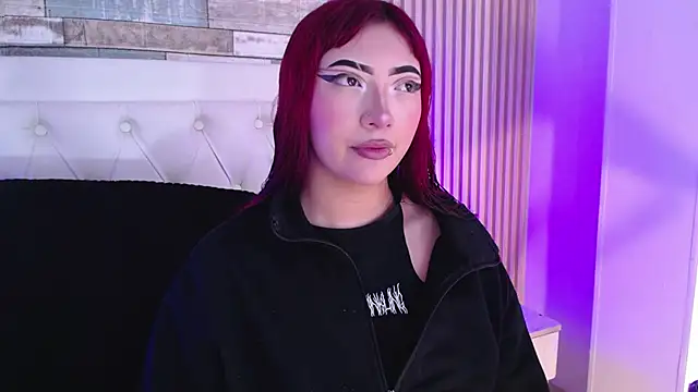 Snapshot of Mia_Rinn chatting on December 4, 2024, 1:42 pm Mia Rinn online show from December 4, 2024, 1:42 pm