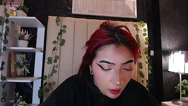 Snapshot of Mia_Rinn chatting on February 21, 2025, 5:53 pm Mia Rinn online show from February 21, 2025, 5:53 pm
