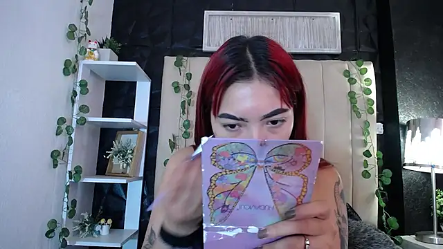 Snapshot of Mia_Rinn chatting on March 10, 2025, 1:21 pm Mia Rinn online show from March 10, 2025, 1:21 pm