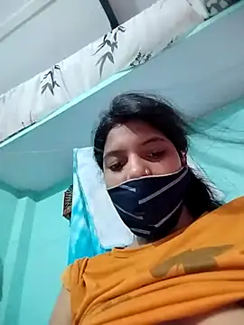 Snapshot of Hotty-Divya chatting on September 20, 2025, 9:54 am Hotty-Divya online show from September 20, 2025, 9:54 am