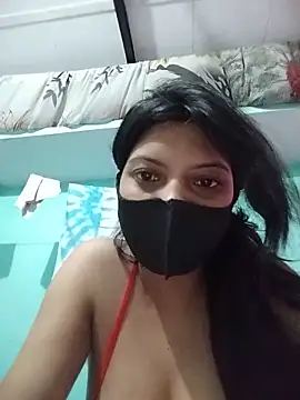 Hotty-Divya online show from May 21, 2026, 3:24 am