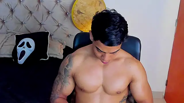 Snapshot of Andrew_wolf7 chatting on October 31, 2025, 3:57 pm Andrew wolf7 online show from October 31, 2025, 3:57 pm