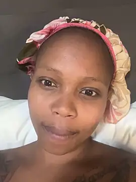 InkLady444 online show from November 10, 2025, 11:04 pm