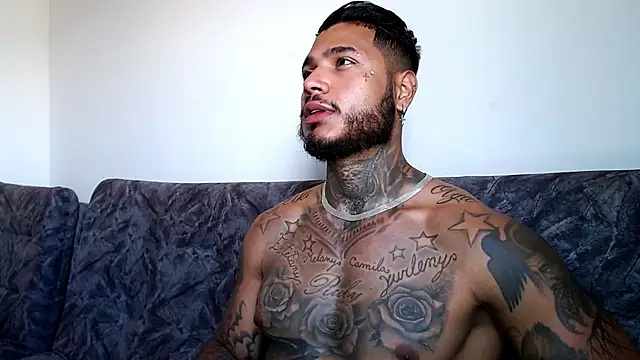 Exotic tatto27121 online show from January 19, 2025, 4:36 pm