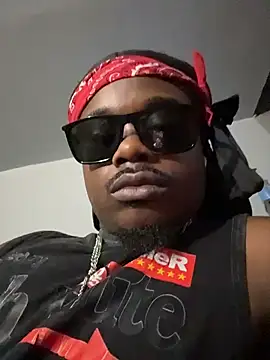 SluttyLyfe4L online show from July 10, 2026, 1:21 am