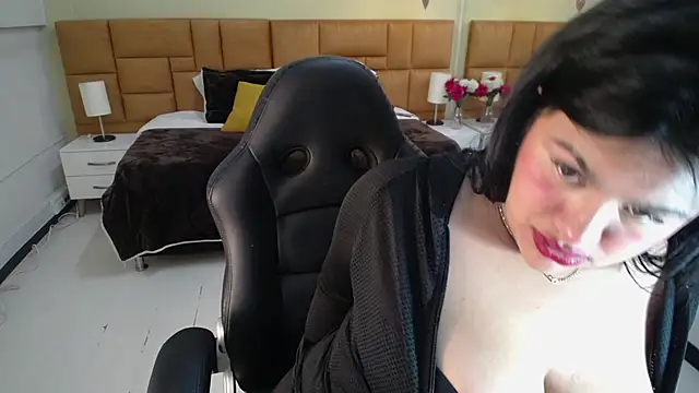  Dulcinea 1 online show from March 3, 2025, 5:18 pm