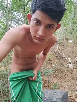 Valentinacuc online show from March 19, 2026, 11:25 am