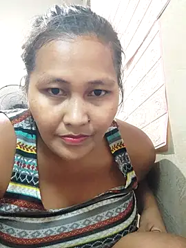 Sweetchuby1995 online show from April 19, 2026, 2:05 pm