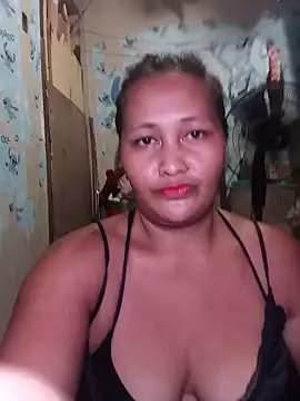 Sweetchuby1995 online show from June 13, 2026, 12:47 pm