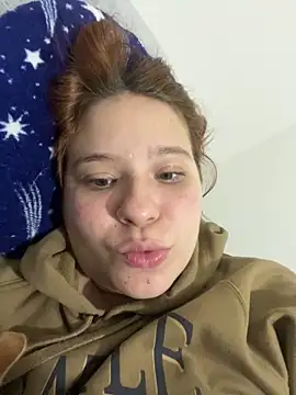 Snapshot of KendallCoper chatting on December 19, 2024, 6:56 am KendallCoper online show from December 19, 2024, 6:56 am