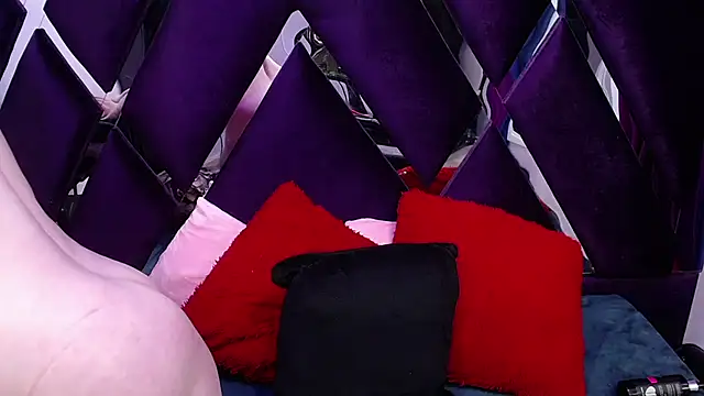 Luciana Ass online show from October 17, 2025, 9:39 pm