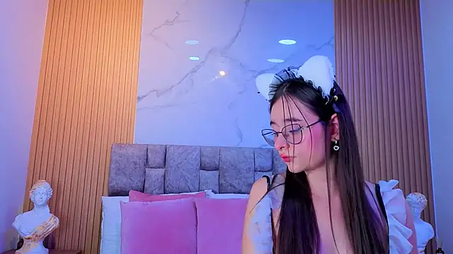 Khalifa fletcher online show from October 31, 2025, 1:28 am