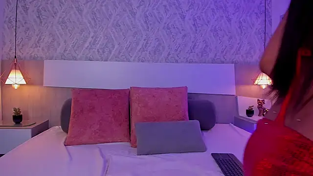 AishaPeyton online show from February 12, 2025, 6:19 pm