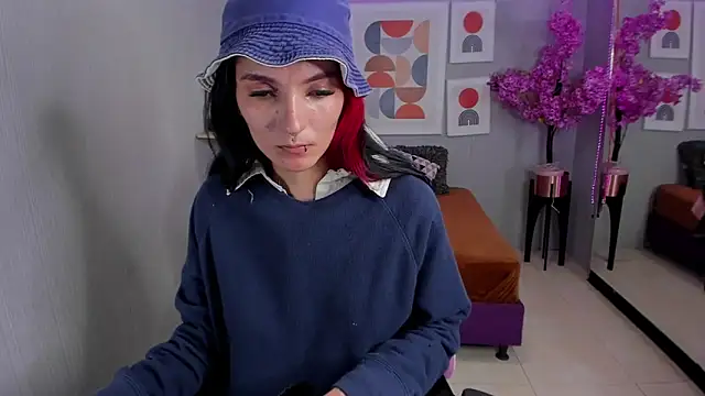 Snapshot of Dafne_huges chatting on January 18, 2025, 1:41 am Dafne huges online show from January 18, 2025, 1:41 am