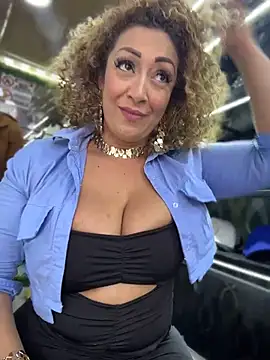 Katti Barrera online show from July 17, 2026, 7:52 pm