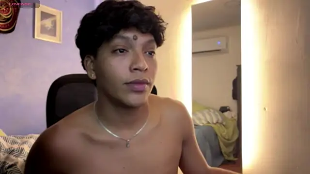 Xander bonnet1 online show from November 19, 2025, 2:28 pm