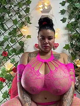 Snapshot of alicia_squirt_big chatting on March 10, 2025, 6:59 am alicia squirt big online show from March 10, 2025, 6:59 am