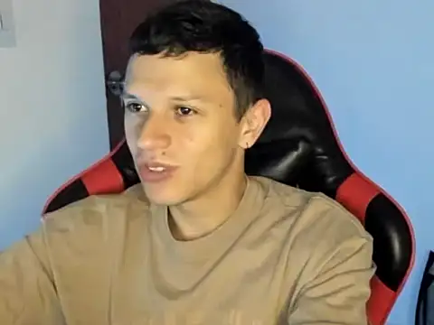goodboy69l online show from May 10, 2026, 3:06 pm
