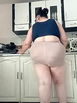 Madisonpalacio online show from October 21, 2025, 1:56 pm