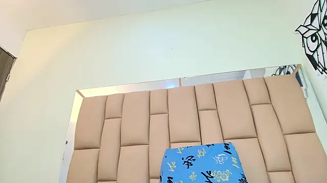 mss samy online show from September 19, 2025, 3:08 am