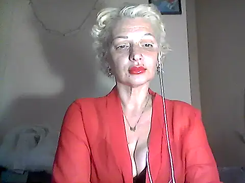 Snapshot of MaryJane441 chatting on April 17, 2026, 8:34 pm MaryJane441 online show from April 17, 2026, 8:34 pm