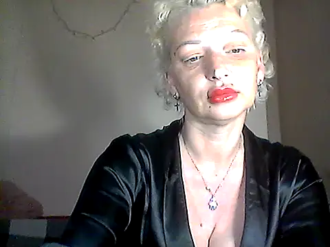 Snapshot of MaryJane441 chatting on May 9, 2026, 8:14 pm MaryJane441 online show from May 9, 2026, 8:14 pm