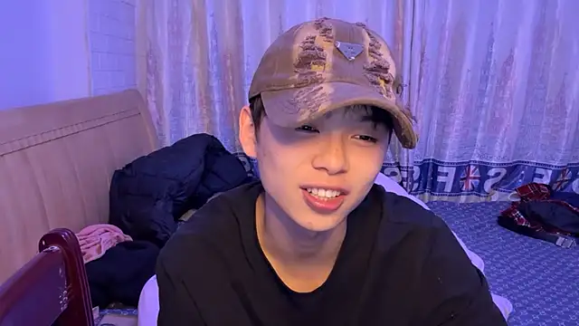 xiaottt1918 online show from January 10, 2025, 11:33 am