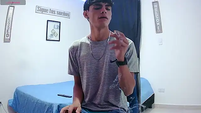 harrytomson 1 online show from October 19, 2025, 12:00 am