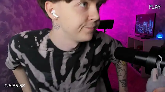 Snapshot of charonbaby1 chatting on October 27, 2025, 10:14 pm charonbaby1 online show from October 27, 2025, 10:14 pm