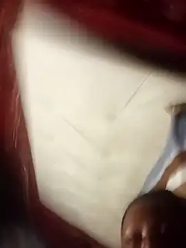 Feliciaxxxxx online show from April 4, 2026, 6:49 pm