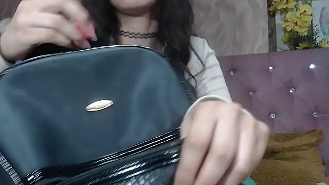 AnnieSoul online show from September 28, 2025, 7:19 pm