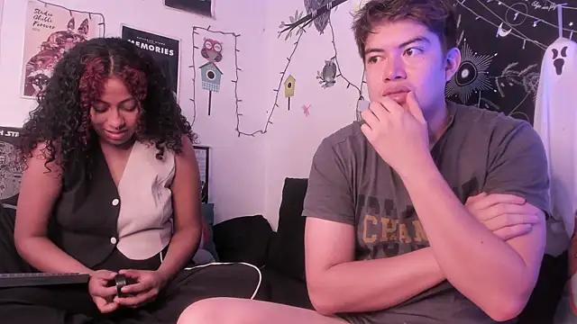 hothoneychile online show from October 24, 2025, 2:35 pm