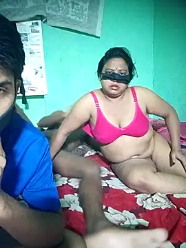 Group Of Lust online show from May 1, 2026, 5:50 pm