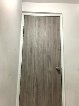 maximo clarck online show from November 13, 2025, 2:10 am