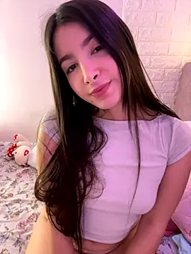 Snapshot of annaharper- chatting on September 10, 2025, 7:14 pm annaharper- online show from September 10, 2025, 7:14 pm