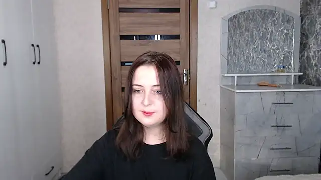 Kristy-Max online show from November 12, 2025, 8:59 am