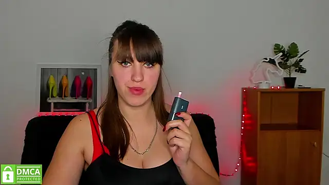 Amali Ivanna smit online show from January 9, 2025, 4:06 pm