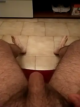 Snapshot of user_662 chatting on November 24, 2025, 1:11 pm user 662 online show from November 24, 2025, 1:11 pm