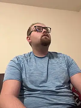 Snapshot of chubbydadb0d chatting on January 16, 2025, 7:31 pm chubbydadb0d online show from January 16, 2025, 7:31 pm