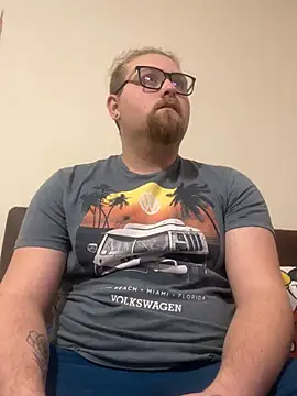 Snapshot of chubbydadb0d chatting on January 29, 2025, 6:50 pm chubbydadb0d online show from January 29, 2025, 6:50 pm