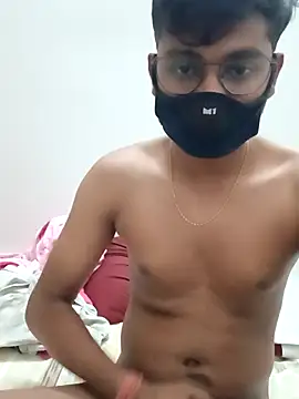 swagwew online show from October 10, 2025, 8:19 pm