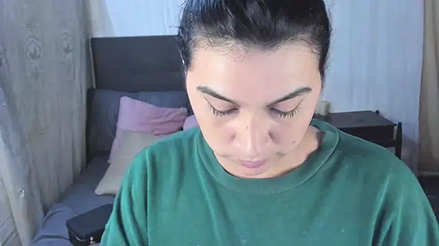 Snapshot of Judychase2 chatting on February 3, 2025, 10:00 pm Judychase2 online show from February 3, 2025, 10:00 pm