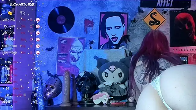 KuromiRacer  online show from October 16, 2025, 9:16 pm
