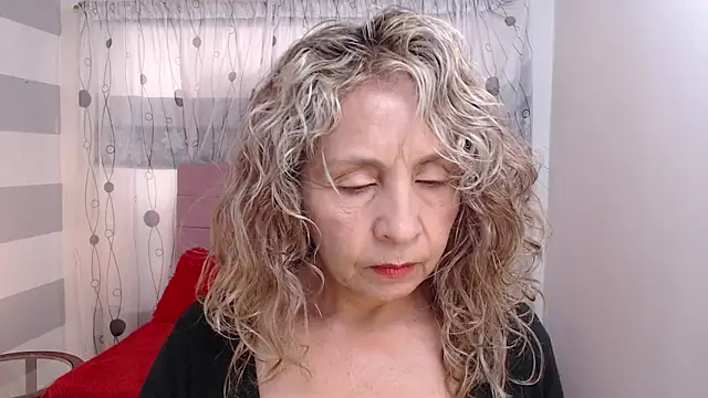 Afrodita sg online show from January 30, 2025, 7:48 pm