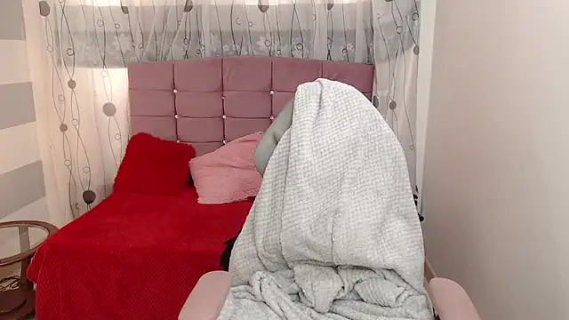 Afrodita sg online show from February 1, 2025, 5:16 pm